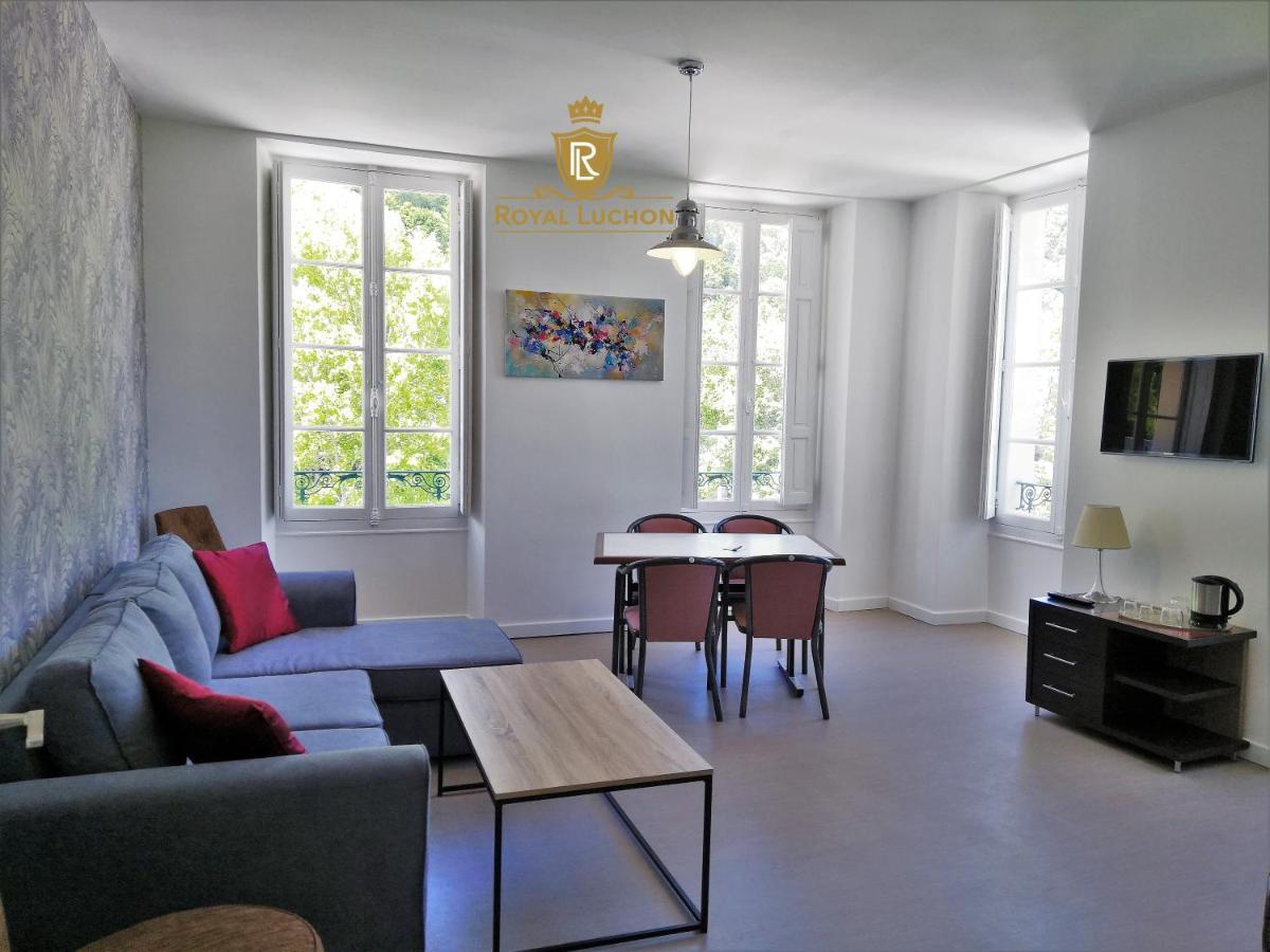 Bagnères-de-Luchon Royal Luchonアパートホテル エクステリア 写真