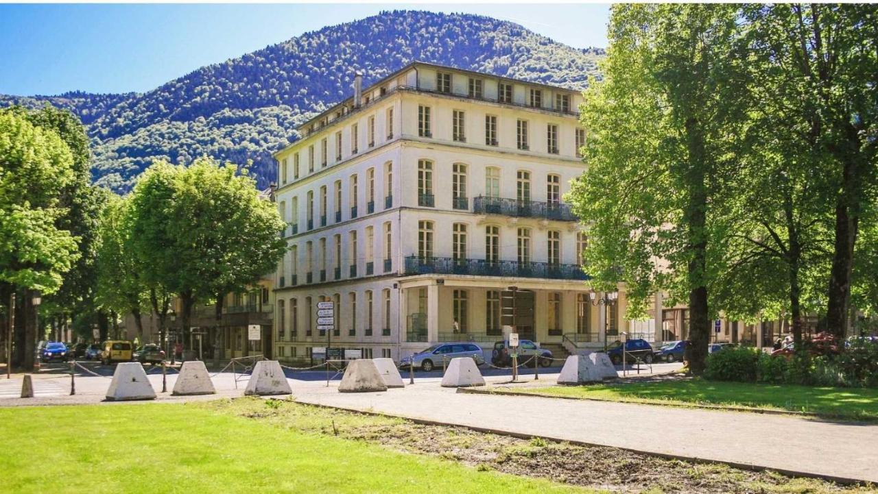 Bagnères-de-Luchon Royal Luchonアパートホテル エクステリア 写真