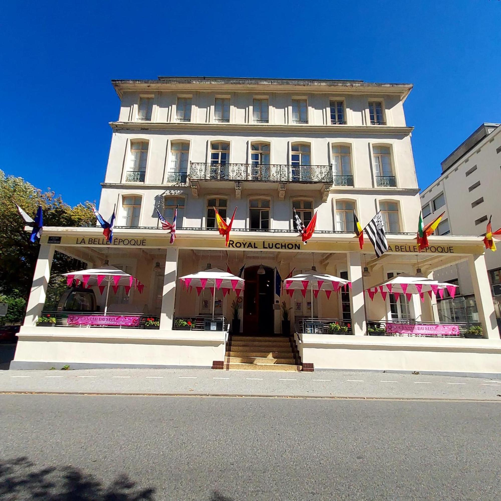 Bagnères-de-Luchon Royal Luchonアパートホテル エクステリア 写真